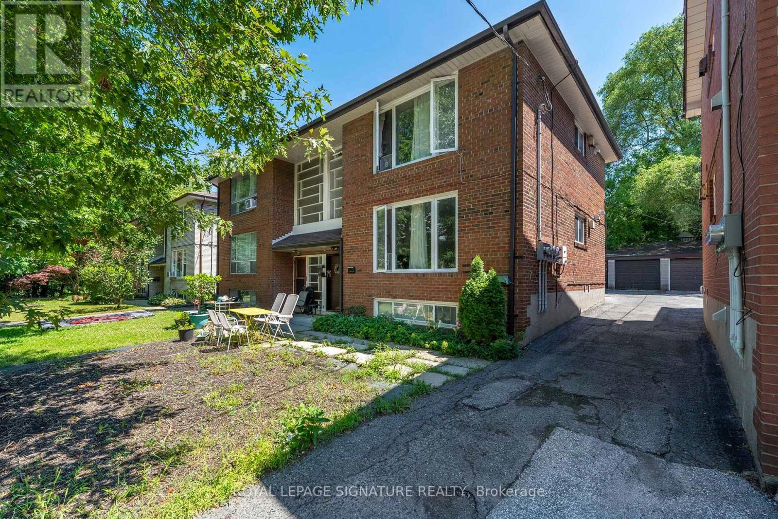 Main - 293 Glenforest Road, Toronto, Ontario  M4N 2A5 - Photo 2 - C13636168