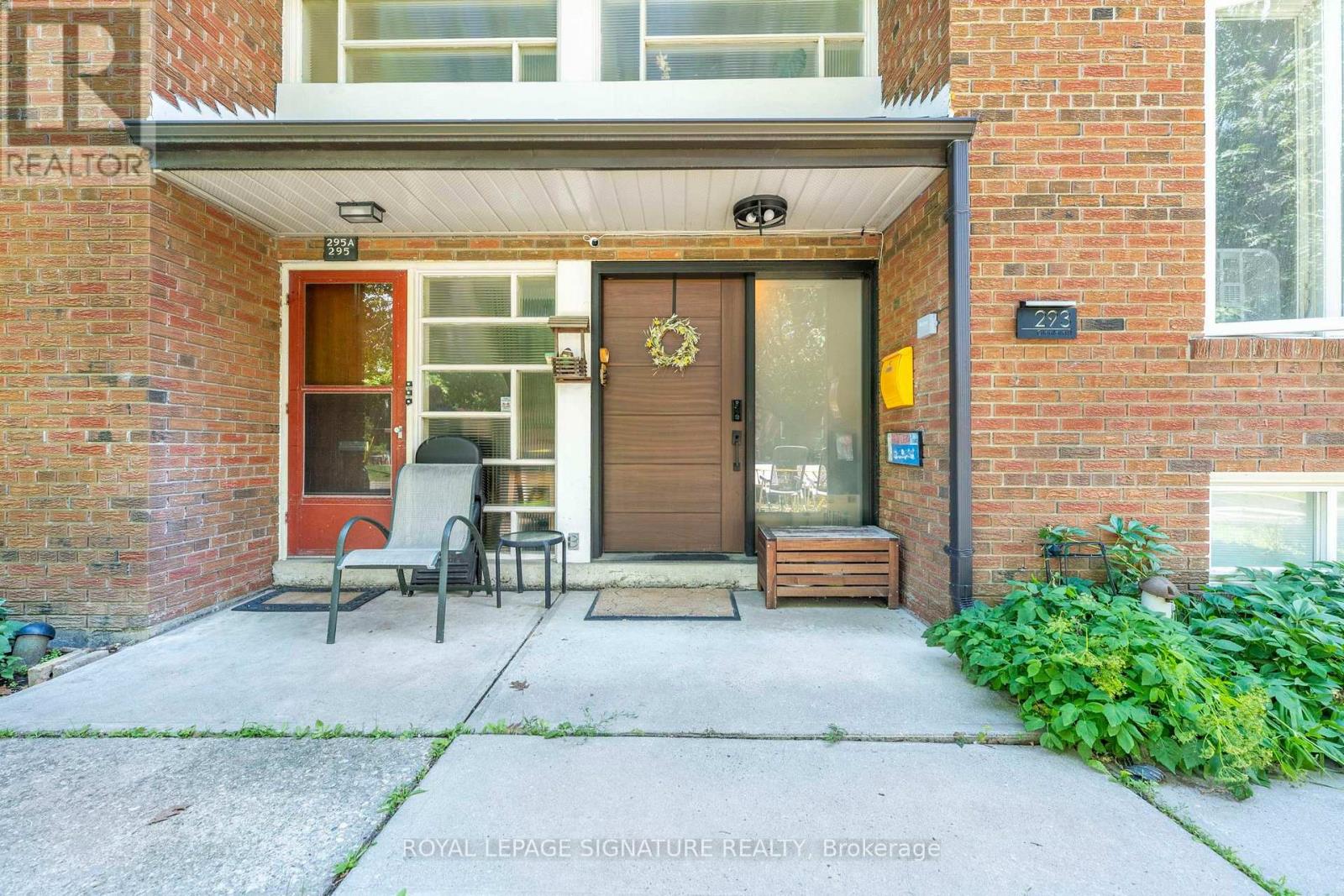 Main - 293 Glenforest Road, Toronto, Ontario  M4N 2A5 - Photo 3 - C13636168