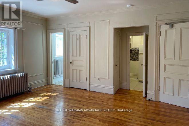 Studio 2nd Floor - 347 Walmer Road, Toronto, Ontario  M5R 2Y3 - Photo 7 - C13636260
