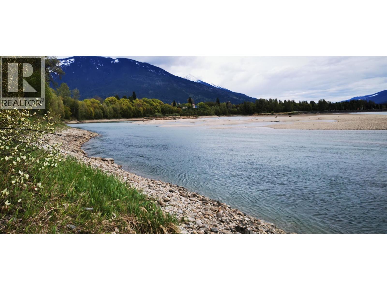 504 Needham Drive, Revelstoke, British Columbia  V0E 2S0 - Photo 16 - 10396783