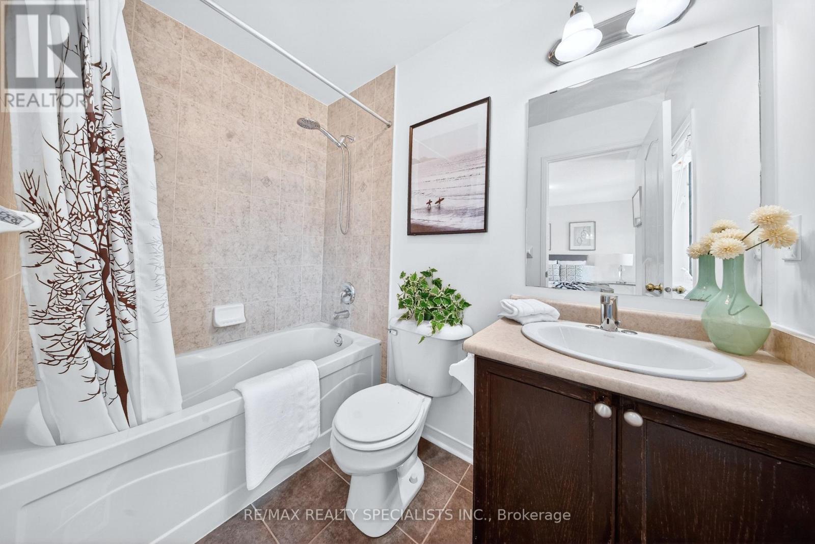 45 Warnford Circle, Ajax, Ontario  L1T 0J7 - Photo 25 - E13636188