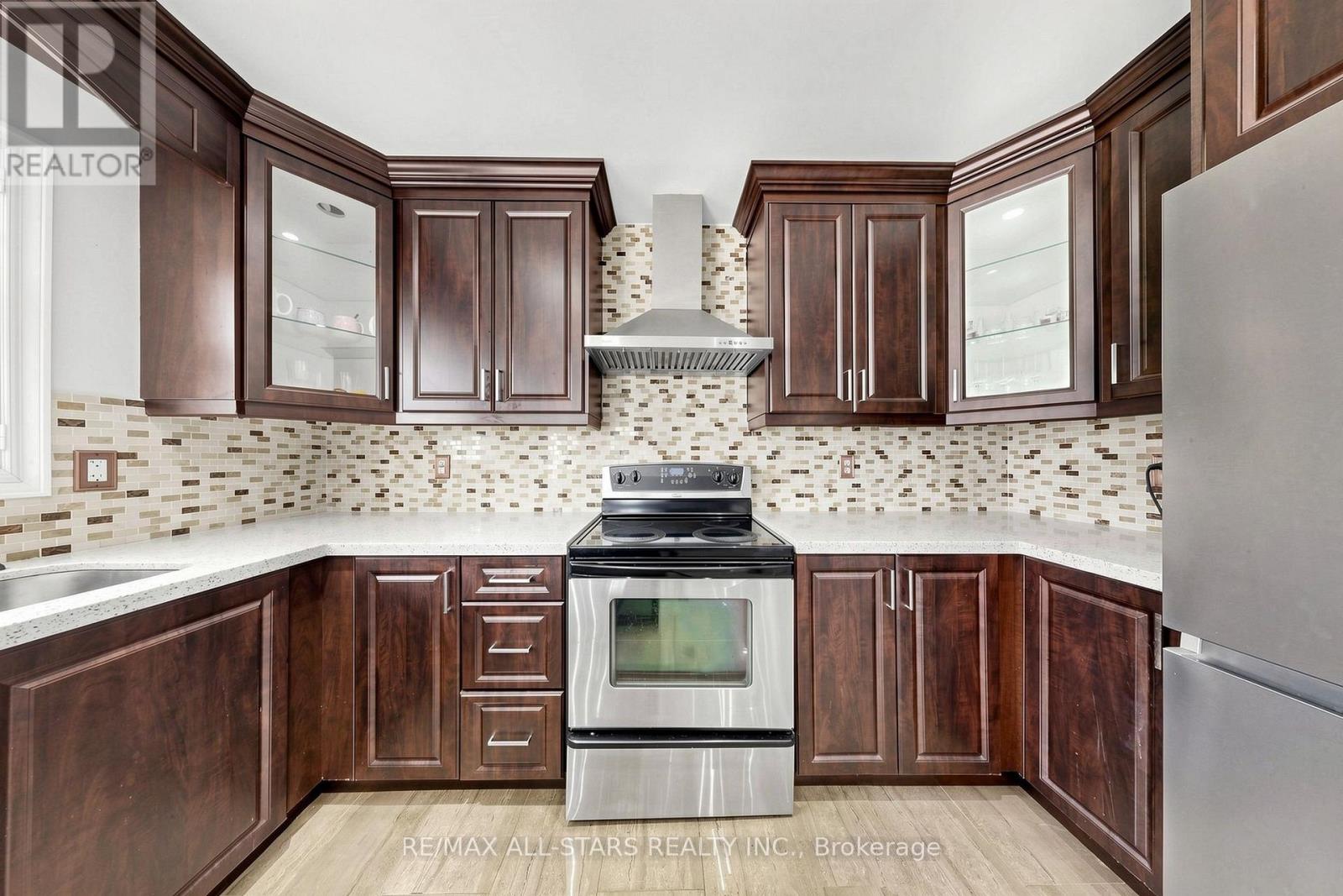 13 Boulderbrook Drive, Toronto, Ontario  M1X 2B9 - Photo 12 - E13636192