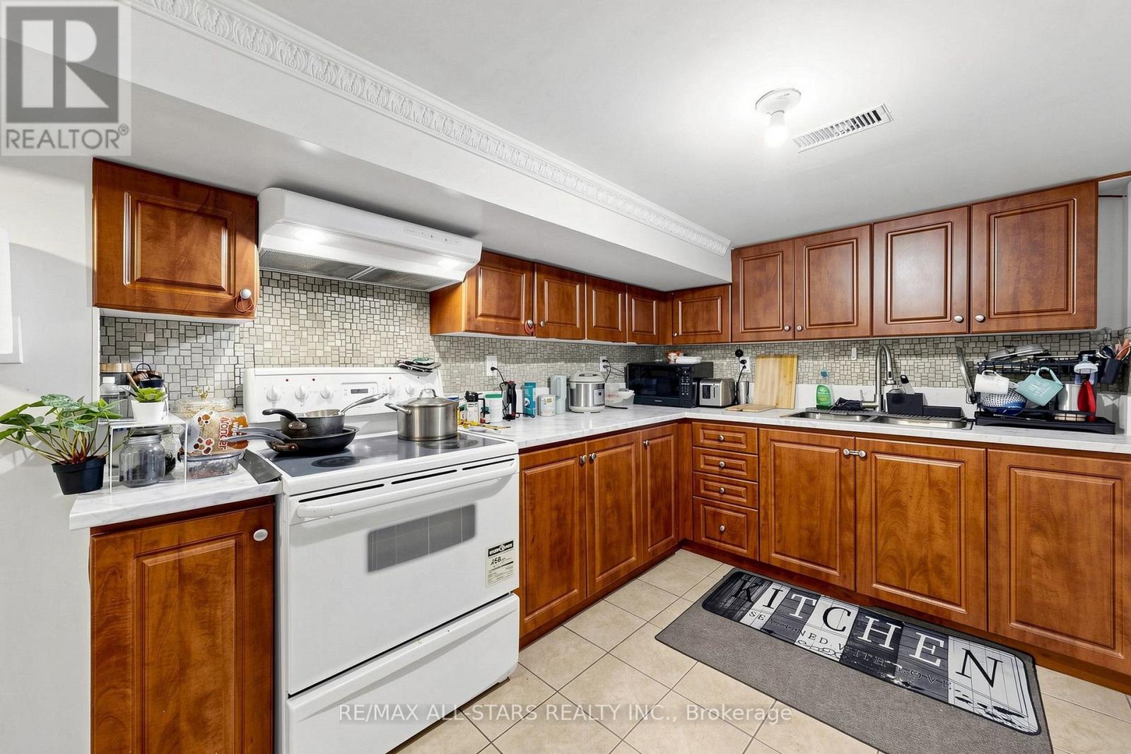 13 Boulderbrook Drive, Toronto, Ontario  M1X 2B9 - Photo 30 - E13636192