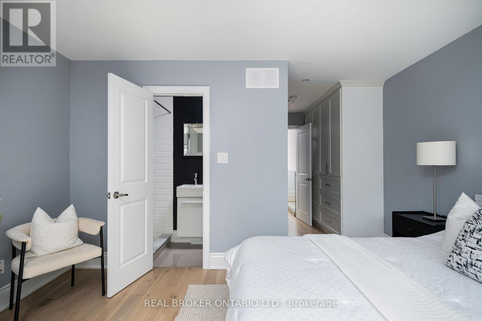 37 Gledhill Avenue, Toronto, Ontario  M4C 5K7 - Photo 22 - E13636222
