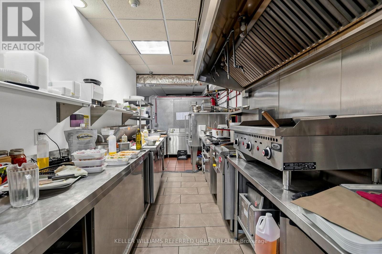 1985 Queen Street E, Toronto, Ontario  M4L 1J1 - Photo 11 - E13636296