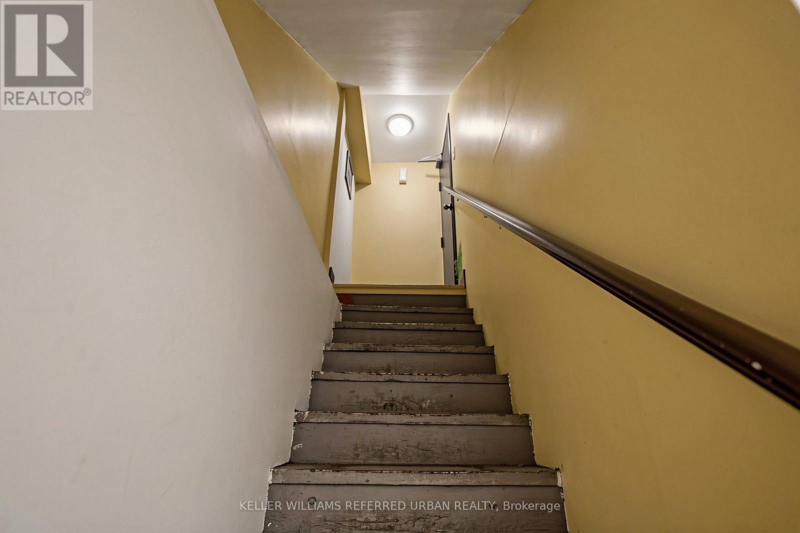 1985 Queen Street E, Toronto, Ontario  M4L 1J1 - Photo 19 - E13636296