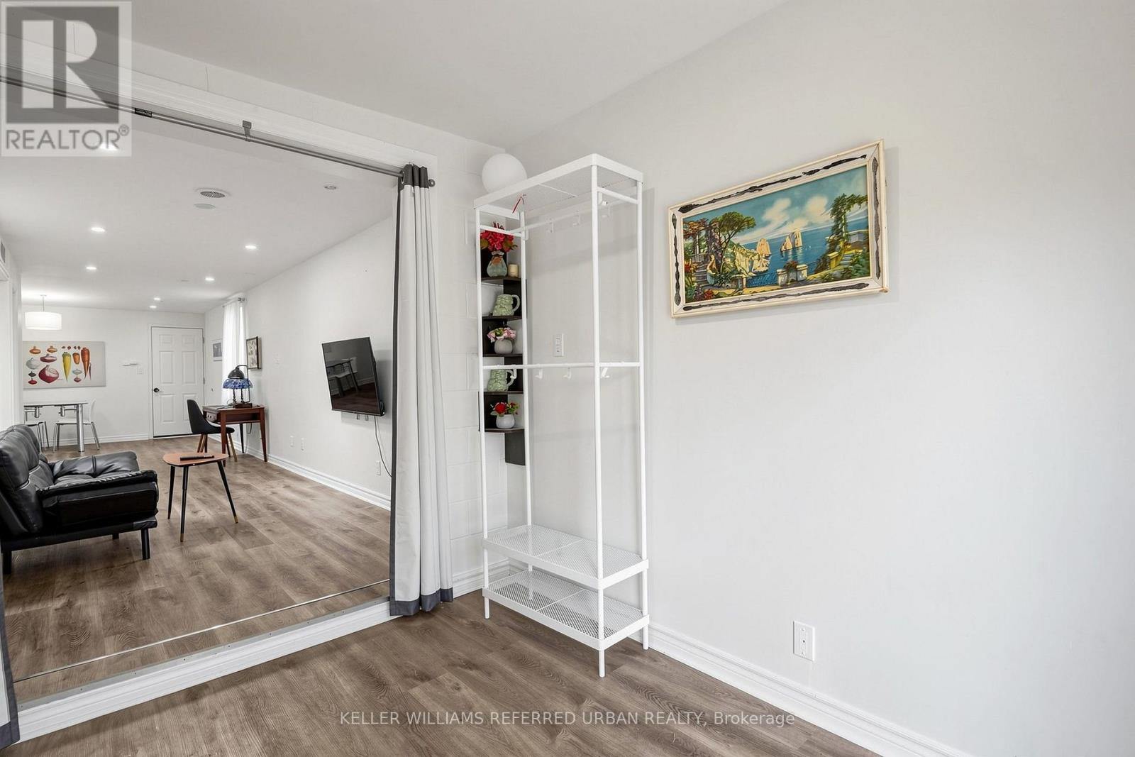 1985 Queen Street E, Toronto, Ontario  M4L 1J1 - Photo 31 - E13636296