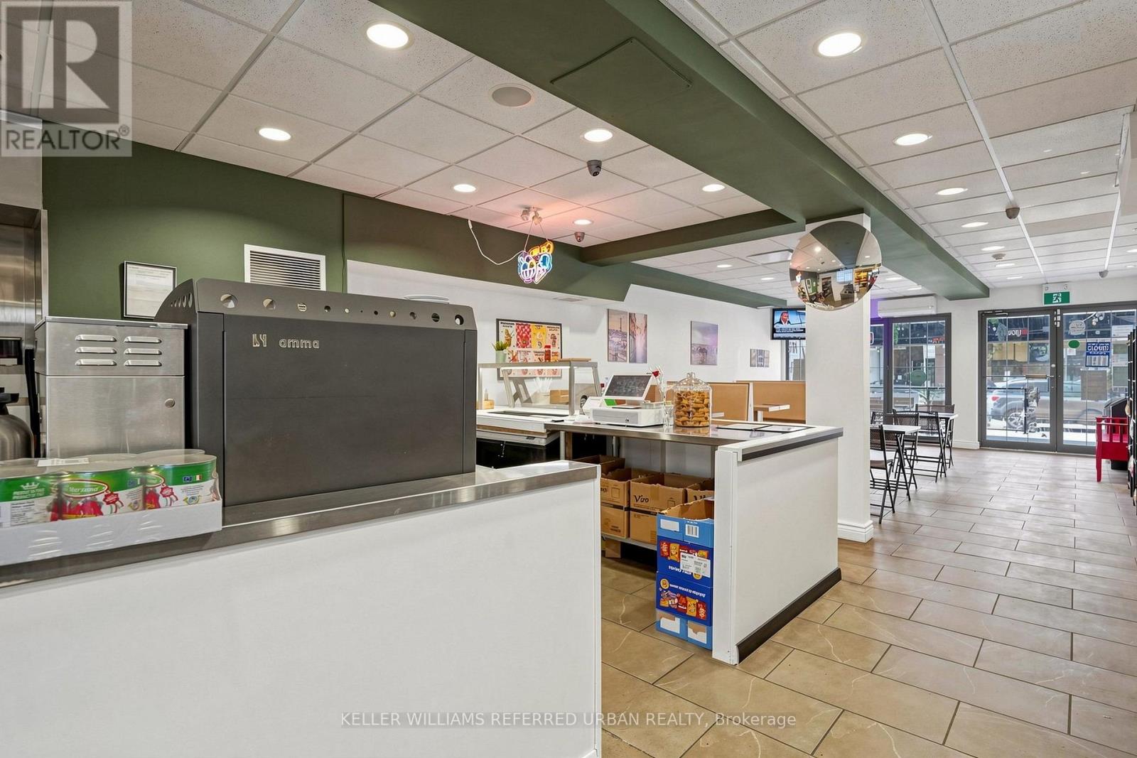 1985 Queen Street E, Toronto, Ontario  M4L 1J1 - Photo 9 - E13636296