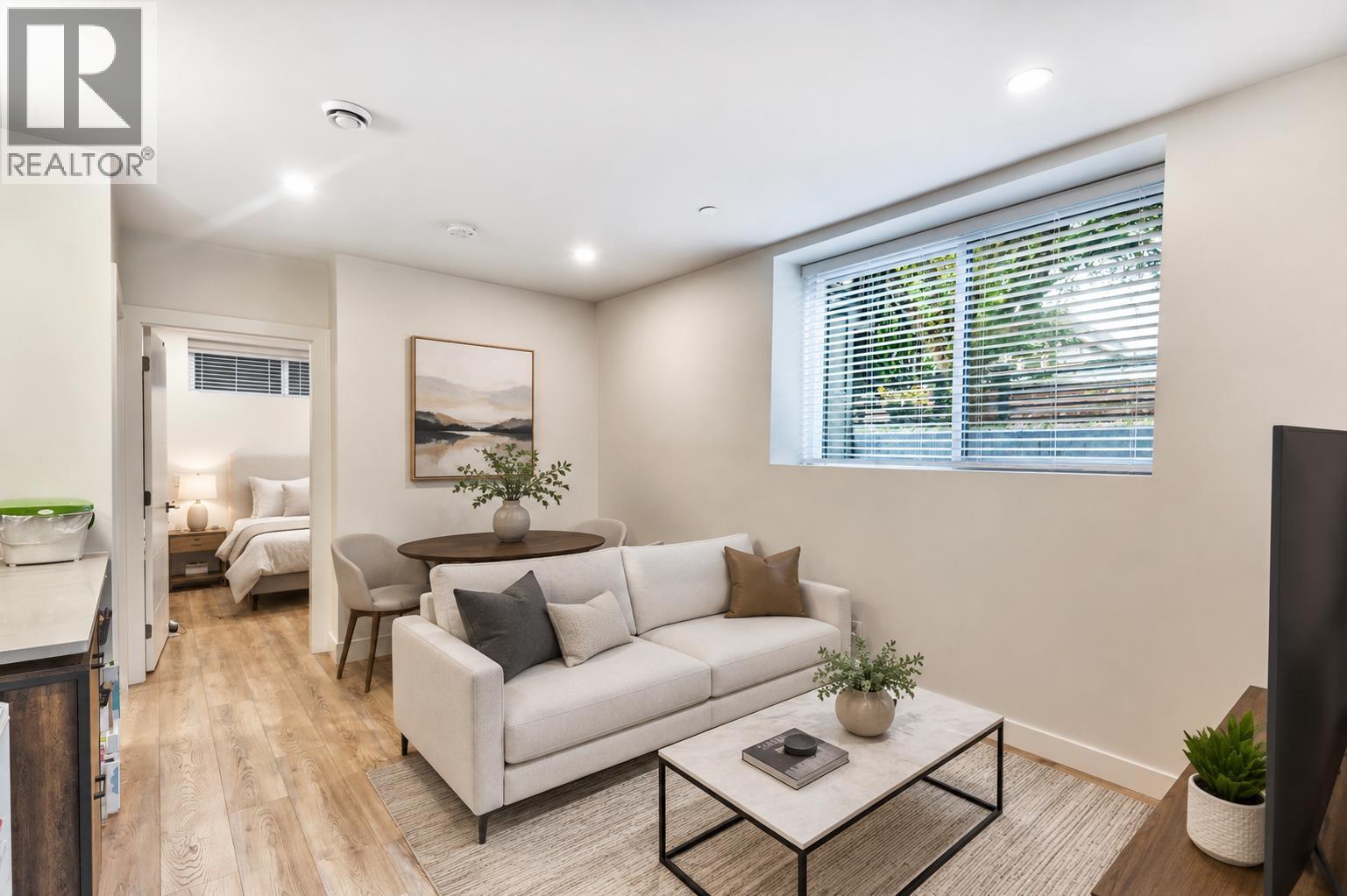 2705 Waverley Avenue, Vancouver, British Columbia  V5S 1E9 - Photo 11 - R3152248