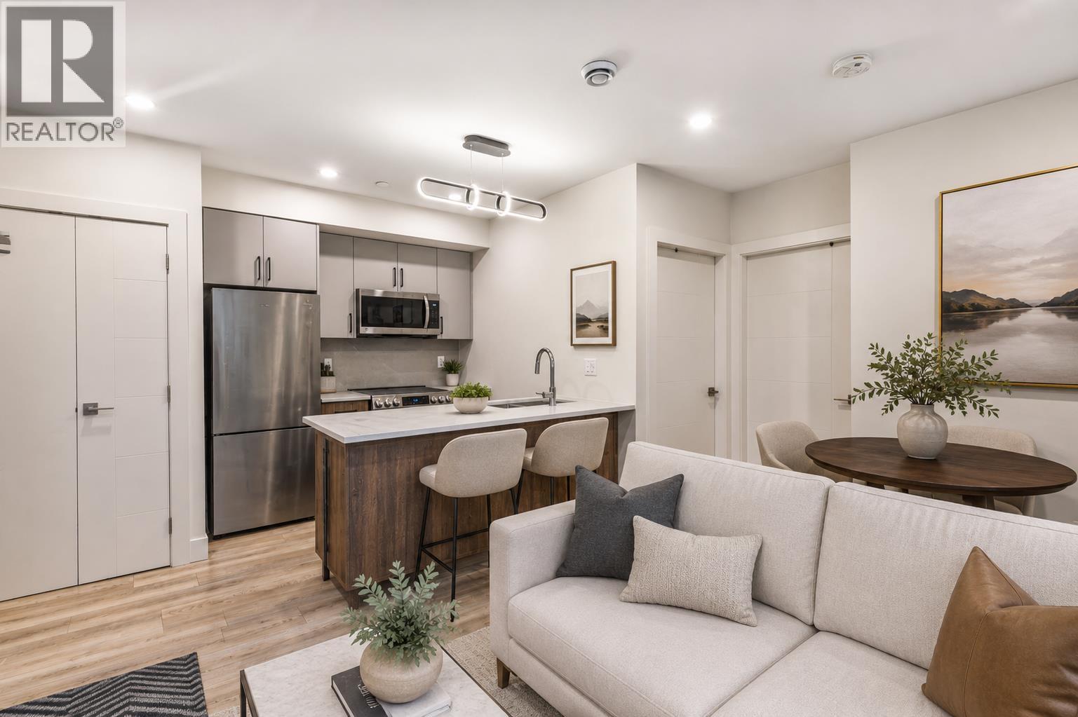 2705 Waverley Avenue, Vancouver, British Columbia  V5S 1E9 - Photo 12 - R3152248