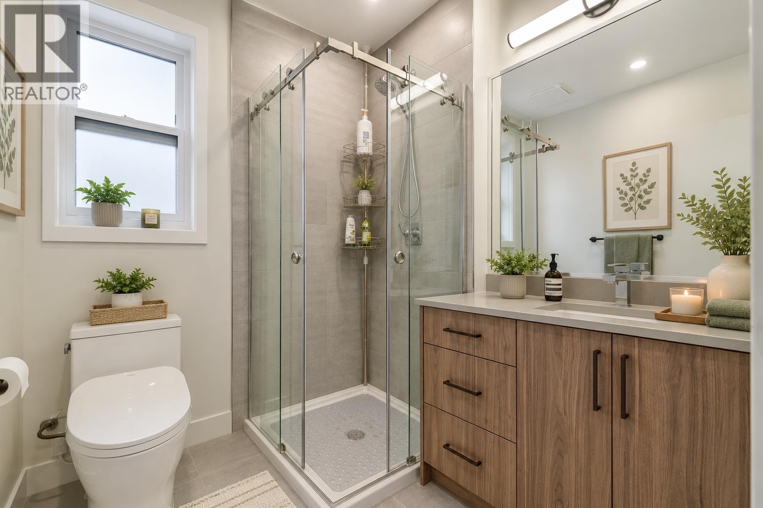 2705 Waverley Avenue, Vancouver, British Columbia  V5S 1E9 - Photo 9 - R3152248