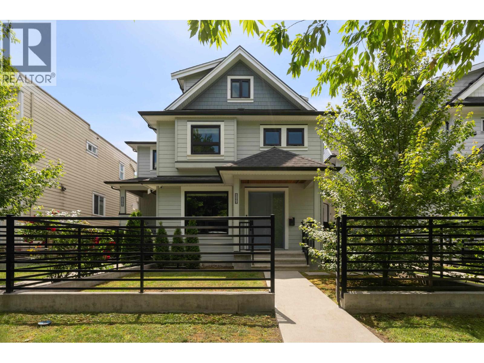 2196 E 19th Avenue, Vancouver, British Columbia  V5N 2J6 - Photo 1 - R3152270