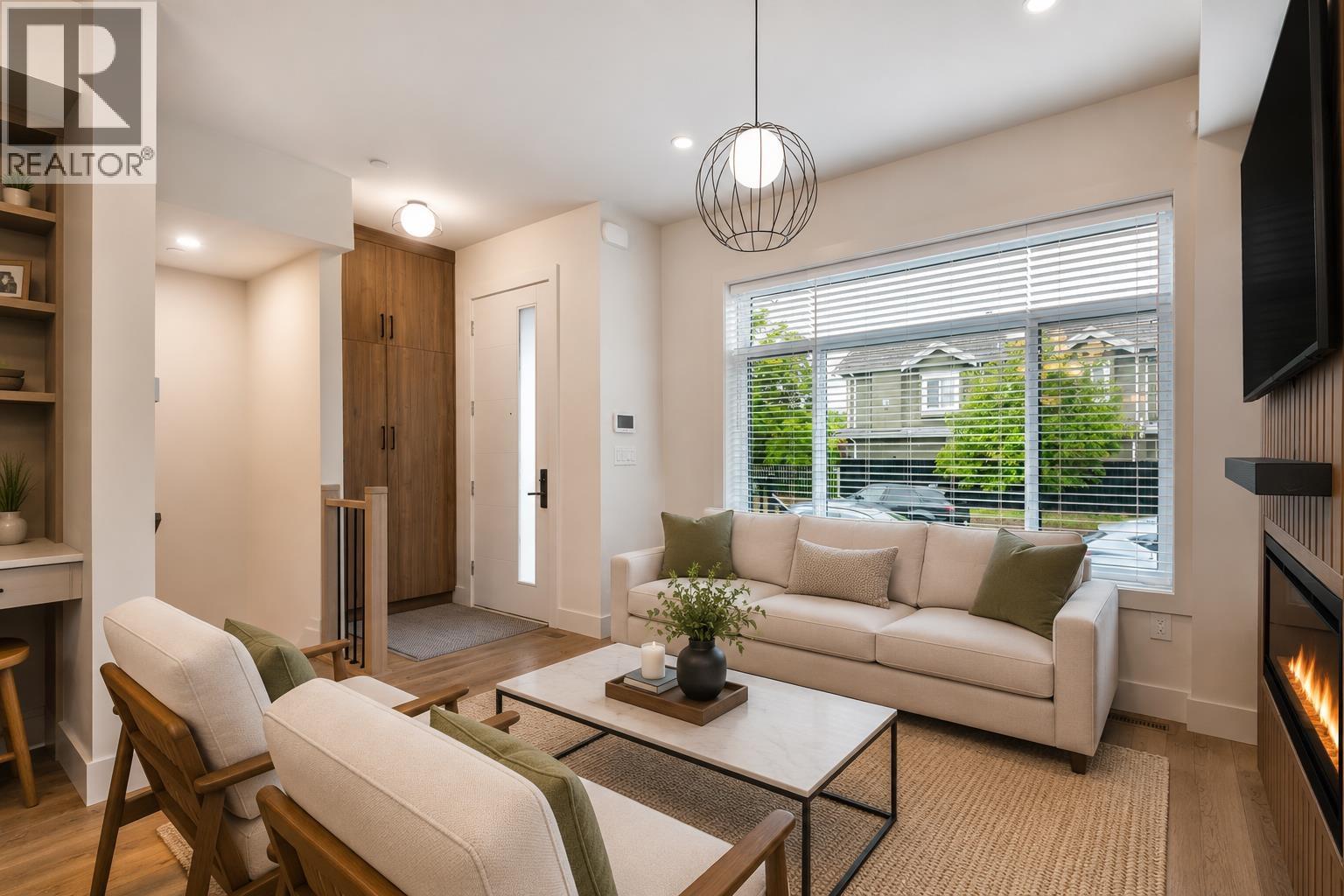 6280 Wales Street, Vancouver, British Columbia  V5S 2R1 - Photo 3 - R3152277