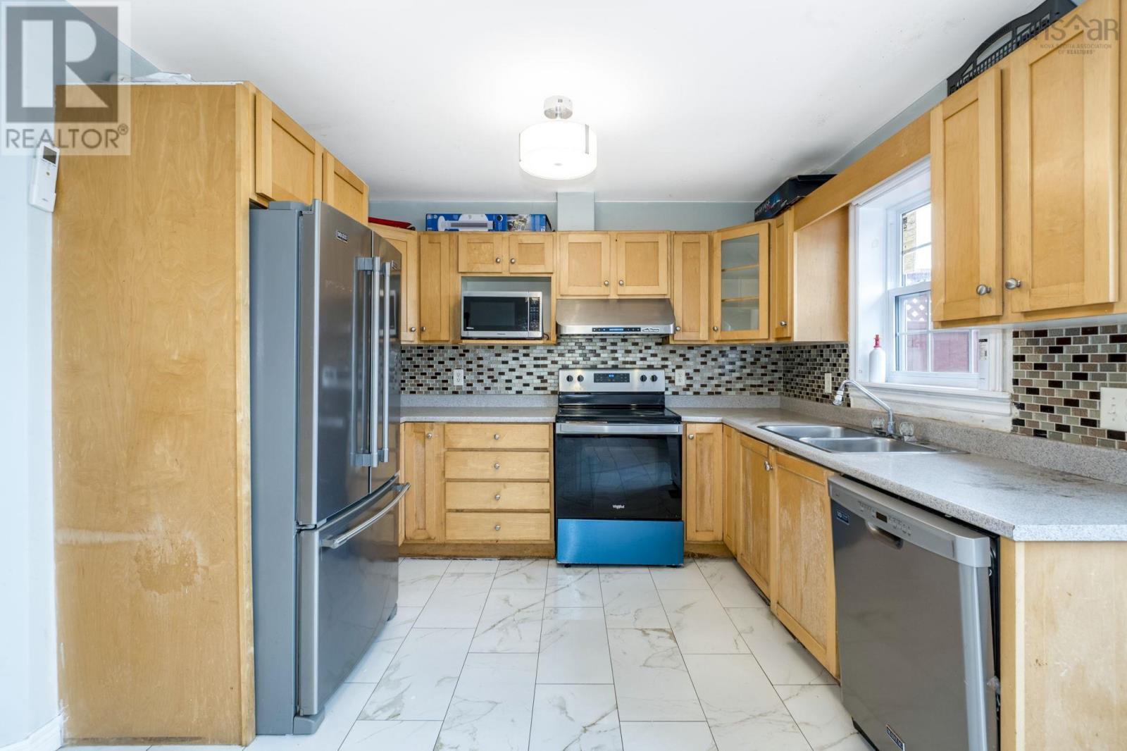 16 Prestwick Close, Clayton Park, Nova Scotia  B3S 1M4 - Photo 16 - 202610161