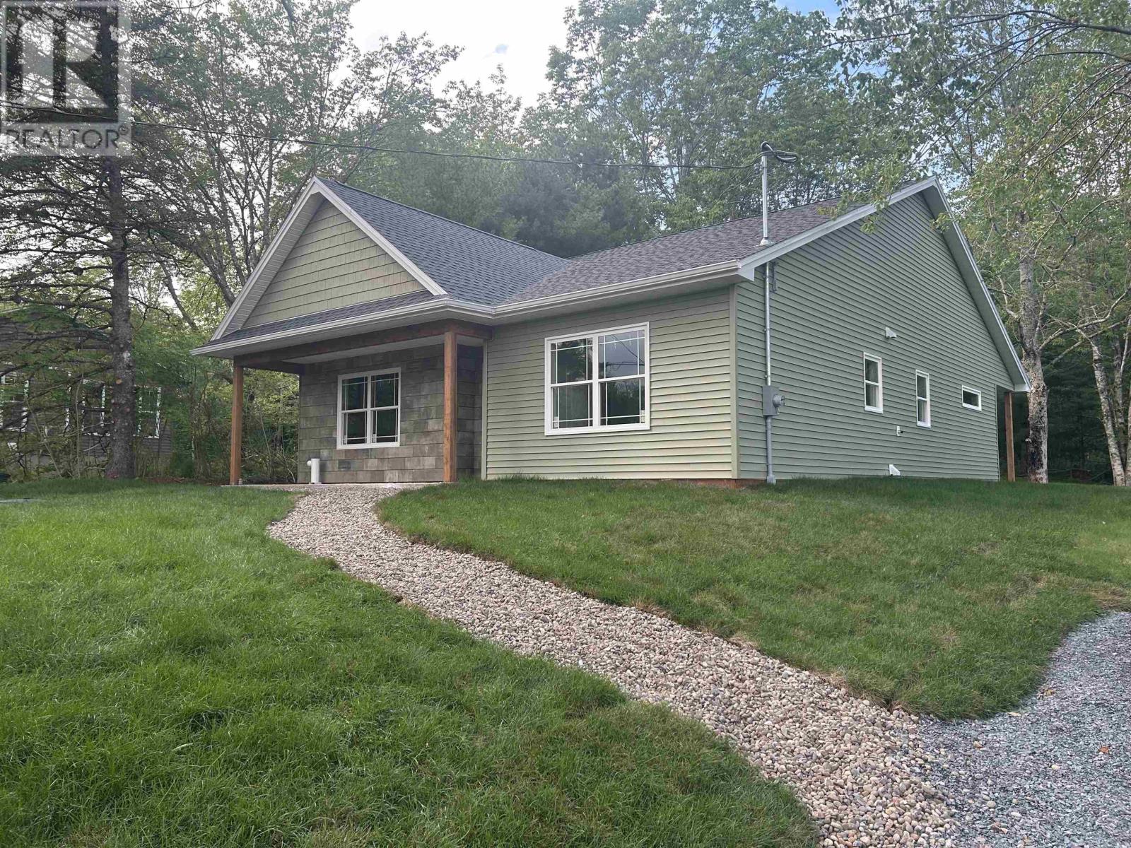 9 Towerview Avenue, Enfield, Nova Scotia