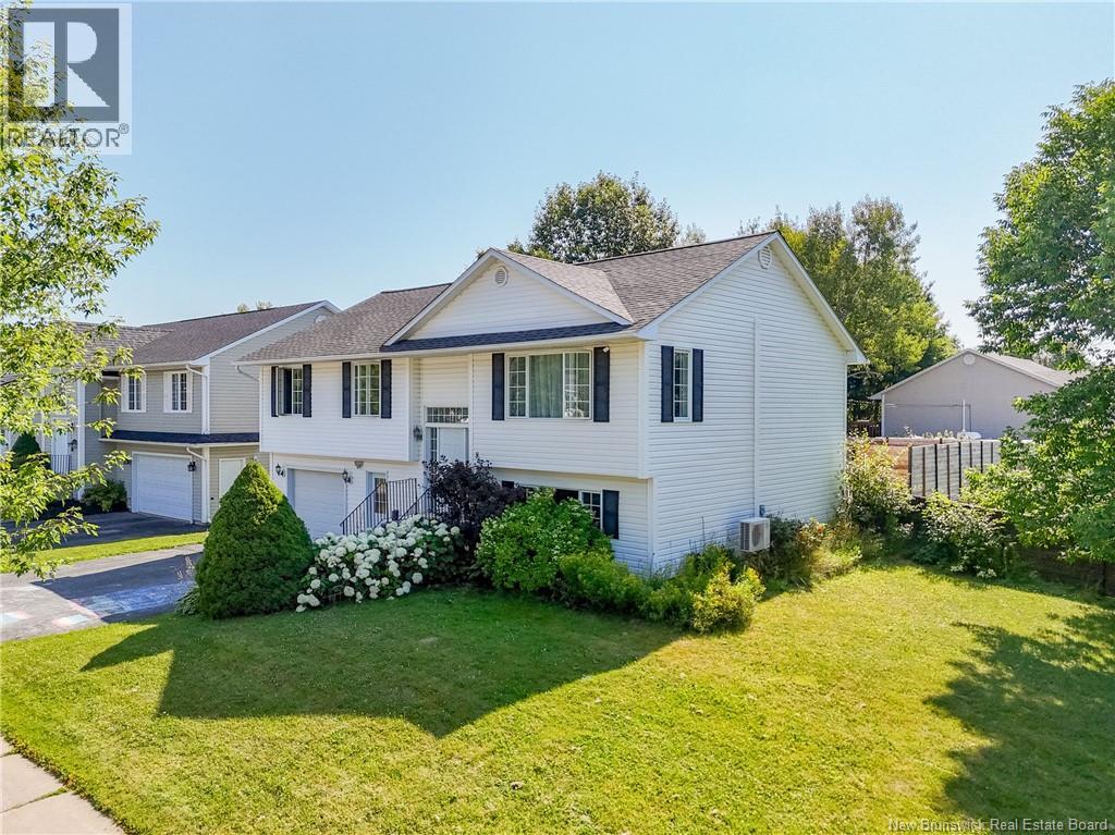 86 Rebecca Drive, Fredericton, New Brunswick  E3B 9N4 - Photo 2 - NB144861