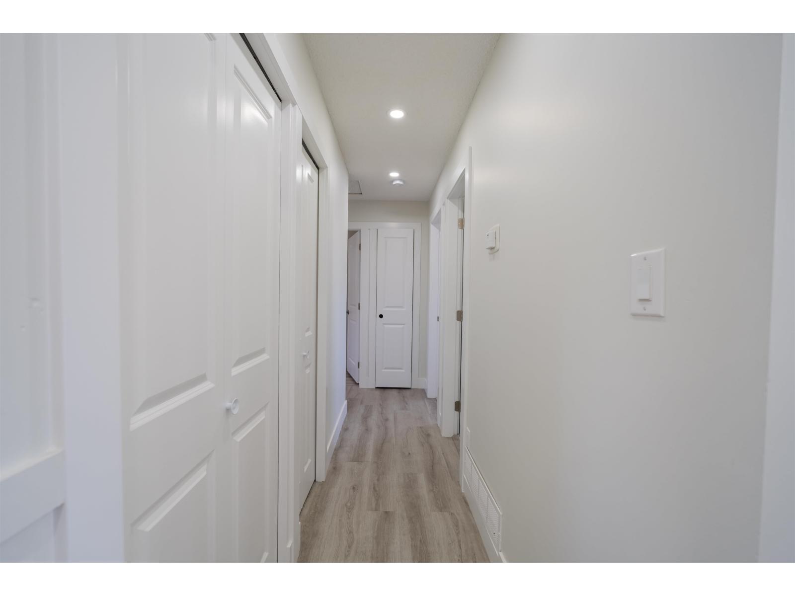 17396 62a Avenue, Surrey, British Columbia V3S 5J1 - Photo 12 - R3151491