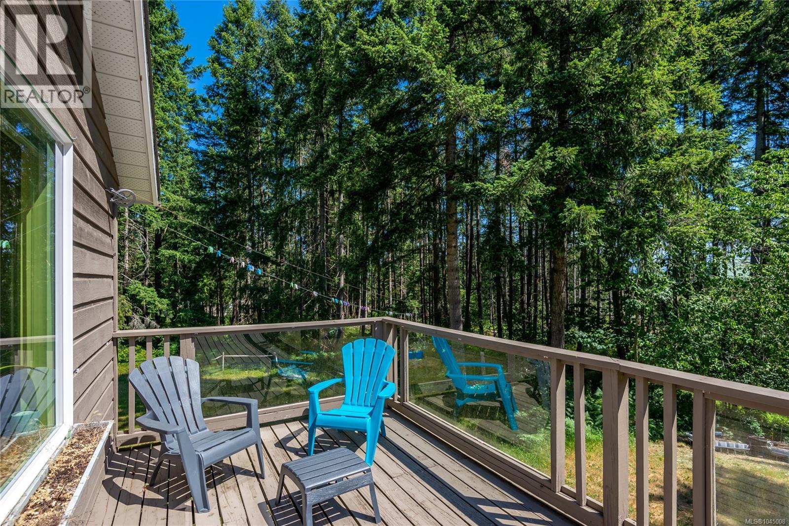 8598 Island Hwy N, Black Creek, British Columbia  V9N 1H3 - Photo 33 - 1045008