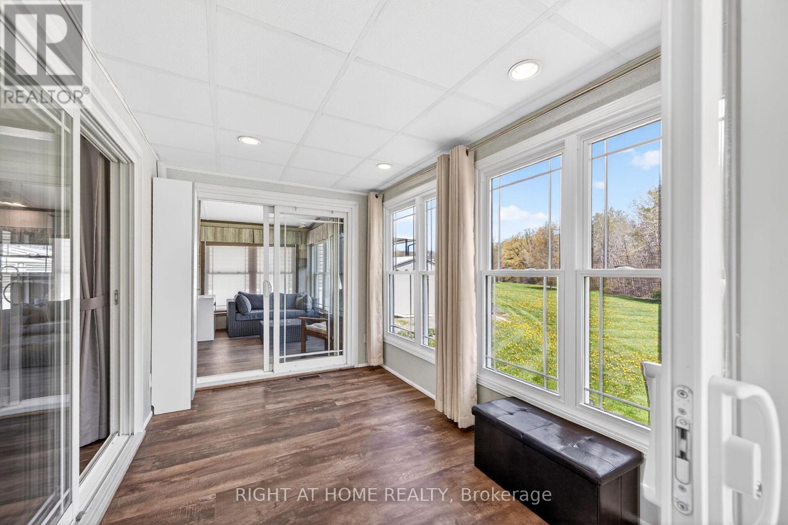 5 Beech Street - 4449 Milburough Line, Burlington, Ontario  L7P 0C5 - Photo 35 - W13636166