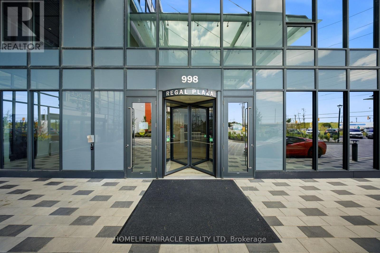 225 - 996 Martin Grove Road, Toronto, Ontario  M9W 4W8 - Photo 4 - W13636206