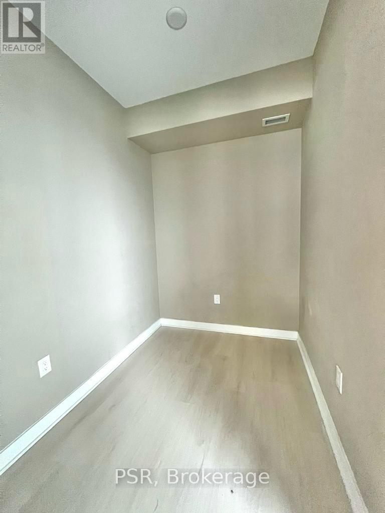 2904 - 3900 Confederation Parkway, Mississauga, Ontario  L5B 0M3 - Photo 11 - W13636272