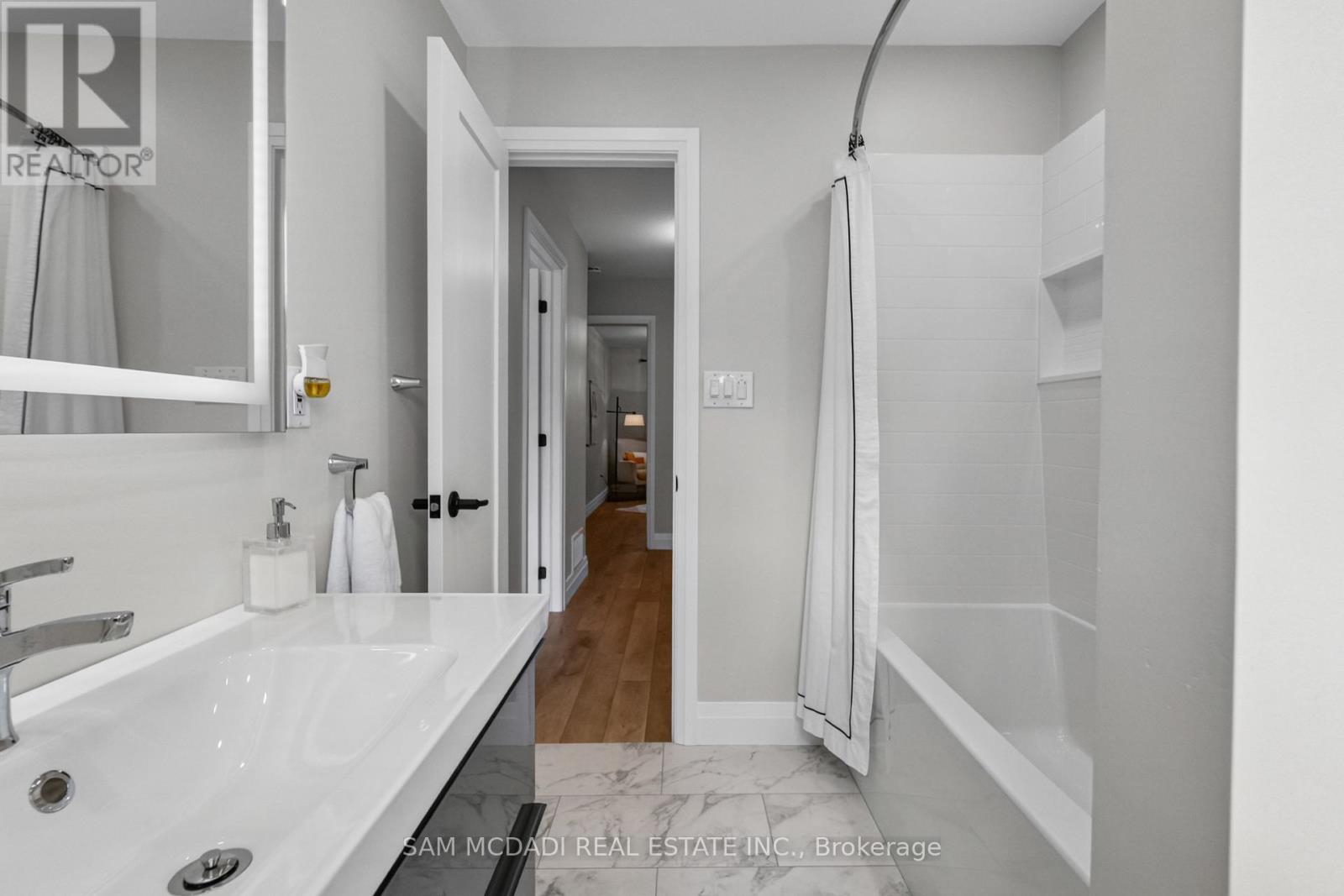 157 - 400 Mississauga Valley Boulevard, Mississauga, Ontario  L5A 3N6 - Photo 25 - W13636274