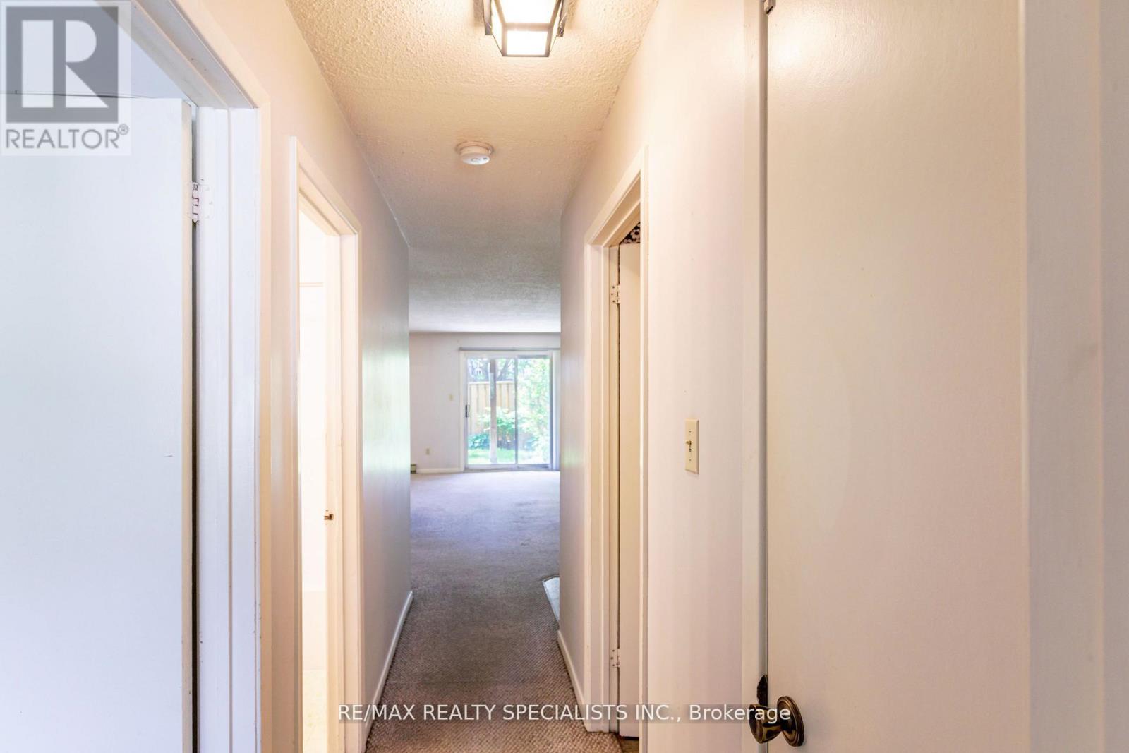 75 - 6797 Formentera Avenue, Mississauga, Ontario L5N 2L6 - Photo 11 - W13636288