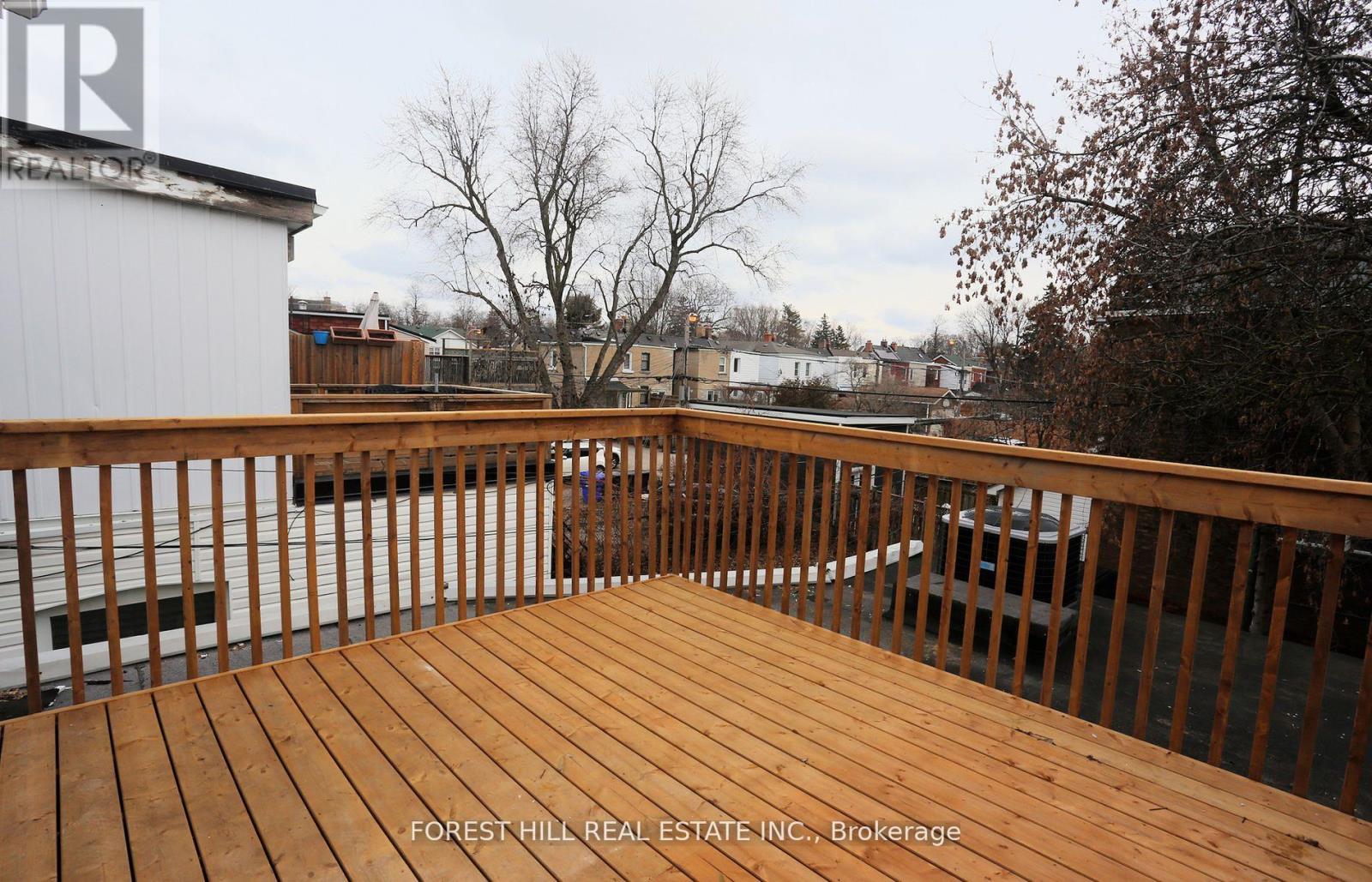 919 Kingston Road, Toronto, Ontario  M4E 1S6 - Photo 1 - E13452056