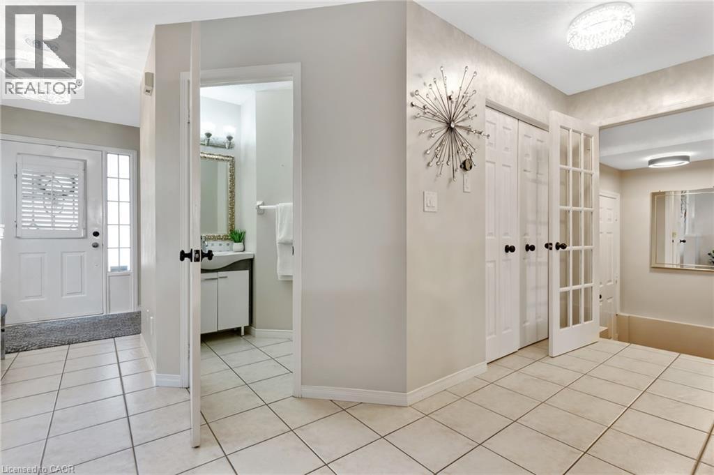 913 Copper Leaf Crescent, Kitchener, Ontario  N2E 3W1 - Photo 5 - 40850910