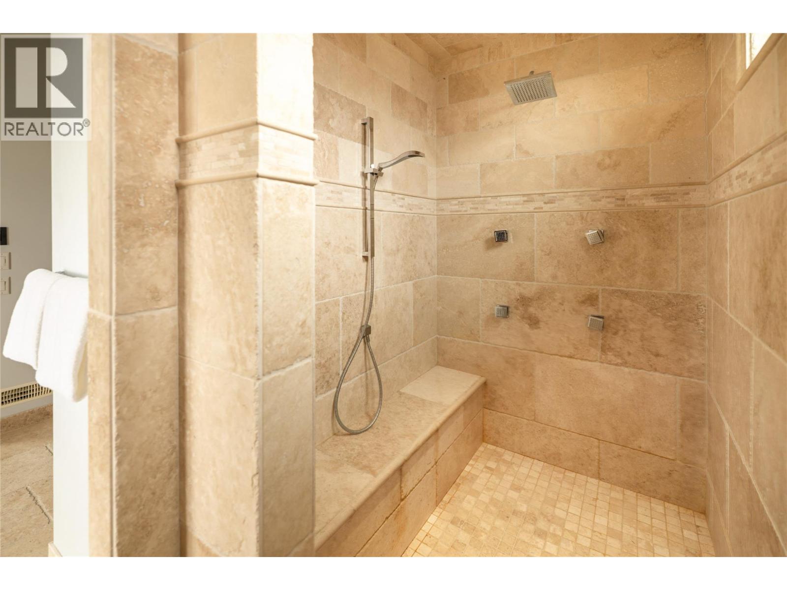 954 Hewetson Avenue, Kelowna, British Columbia  V1W 5H8 - Photo 36 - 10376538