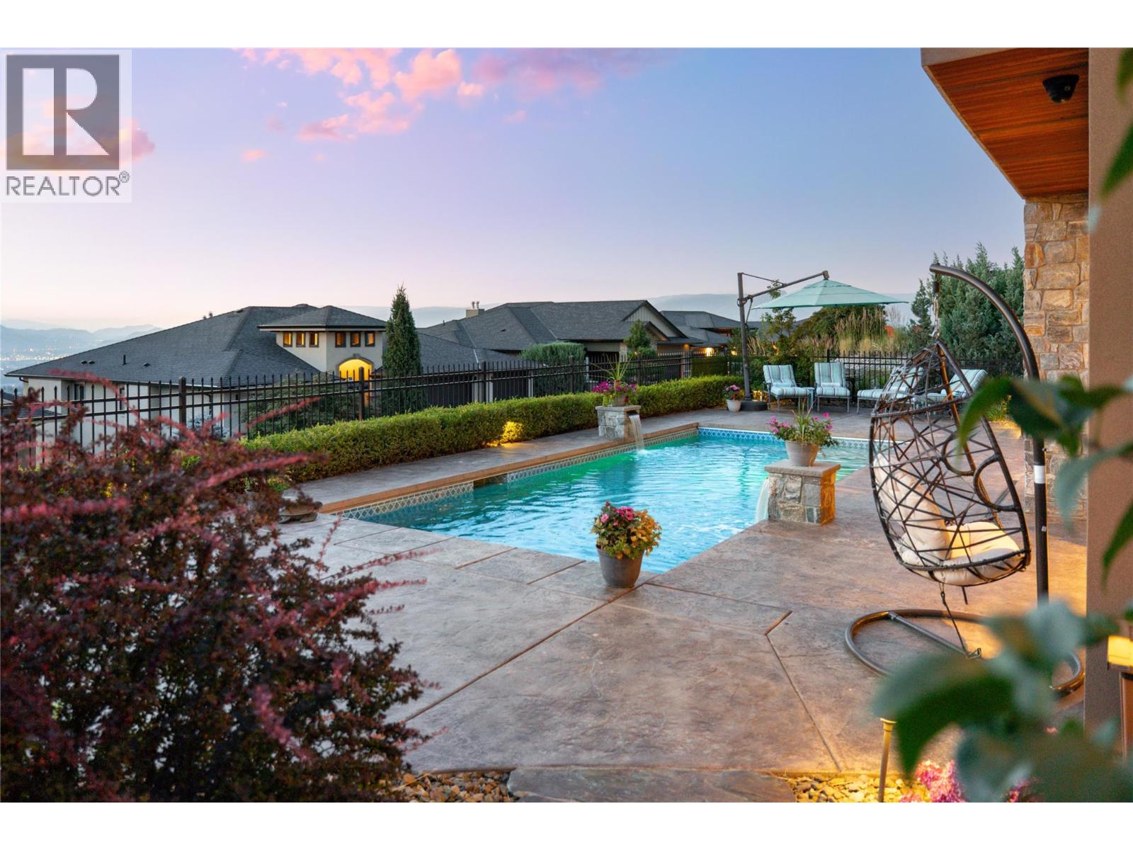 954 Hewetson Avenue, Kelowna, British Columbia  V1W 5H8 - Photo 59 - 10376538