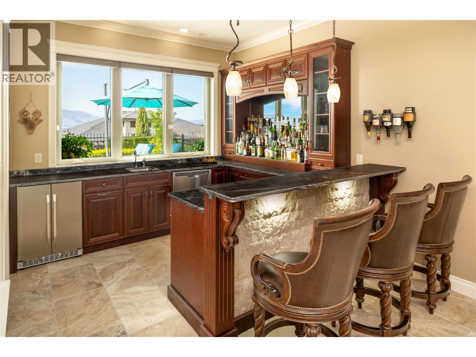 954 Hewetson Avenue, Kelowna, British Columbia  V1W 5H8 - Photo 47 - 10376538