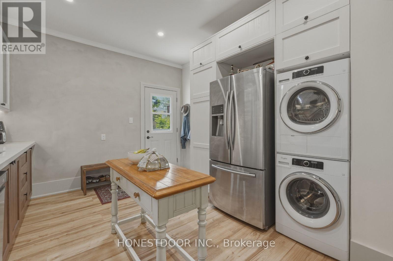 42 Nightingale Street, Hamilton, Ontario  L8L 1R8 - Photo 12 - X13516362