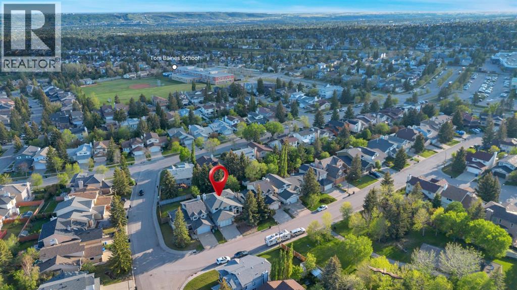 350 Edgepark Way NW, Calgary, Alberta  T3A 4P5 - Photo 10 - A2330635