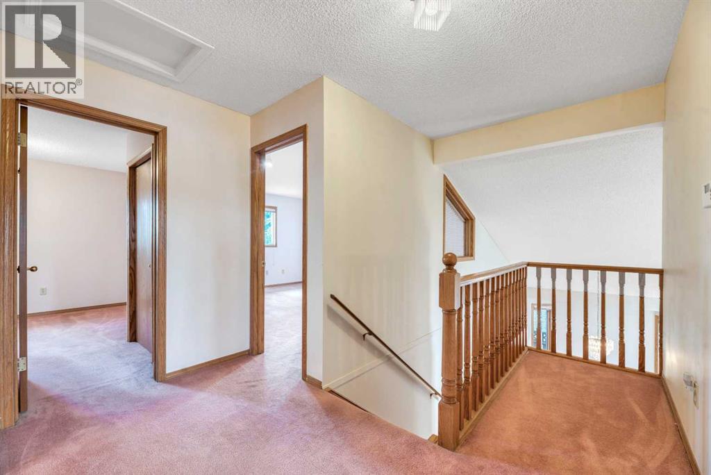 350 Edgepark Way NW, Calgary, Alberta  T3A 4P5 - Photo 31 - A2330635