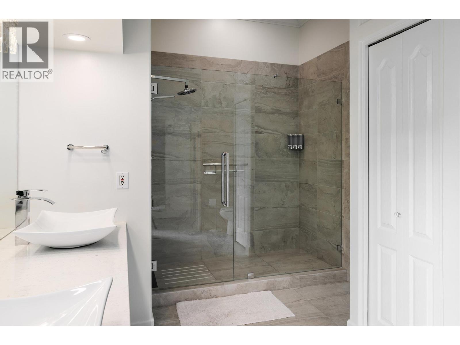 2368 Abbott Street Unit# 4, Kelowna, British Columbia  V1Y 9G7 - Photo 24 - 10391622