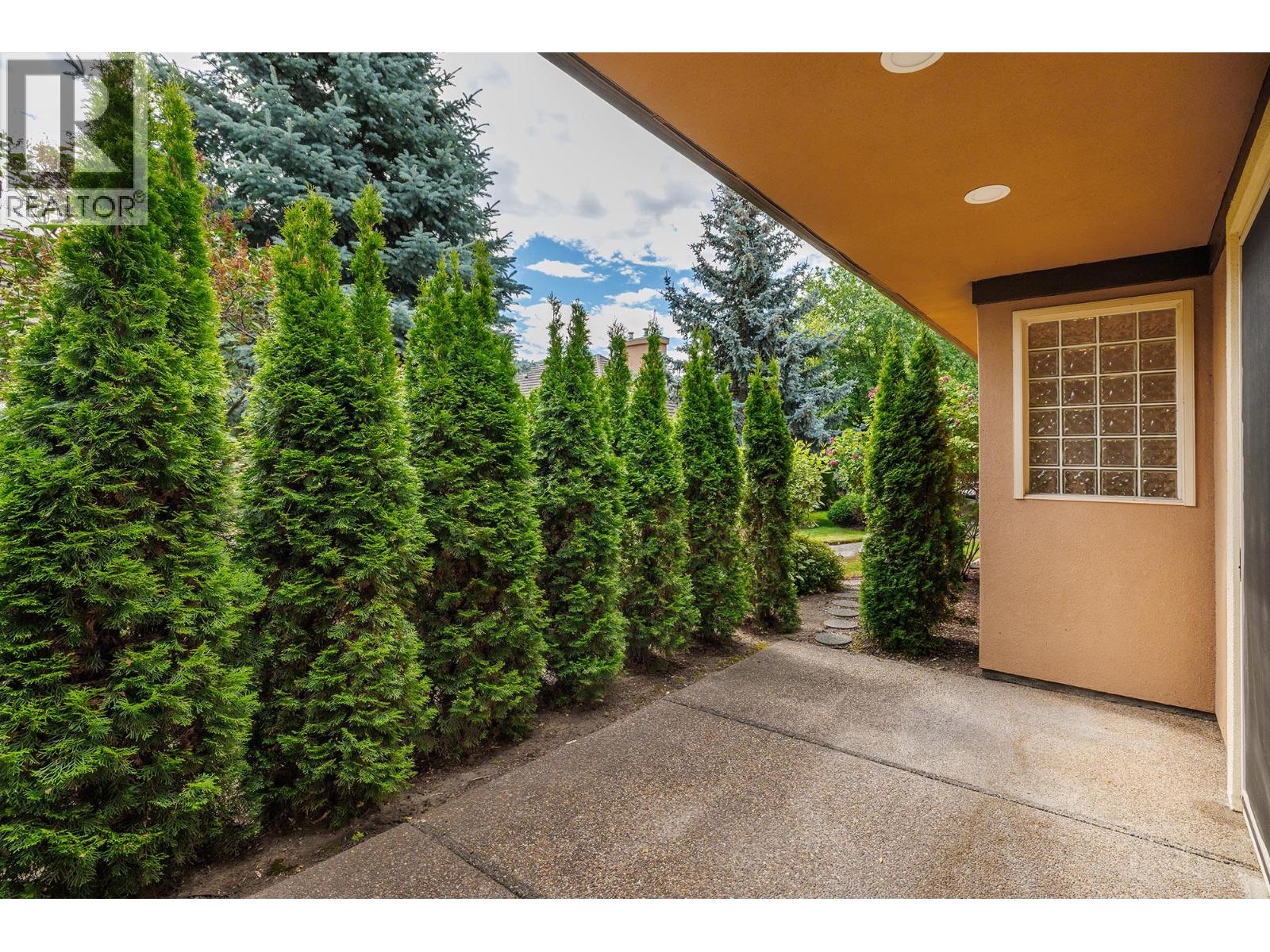 2368 Abbott Street Unit# 4, Kelowna, British Columbia  V1Y 9G7 - Photo 38 - 10391622