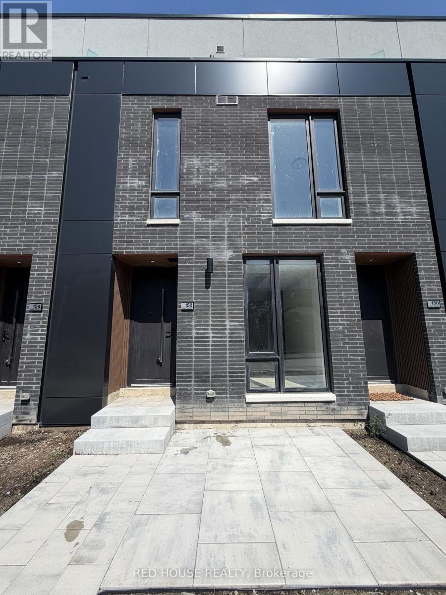 152 EVERETT COMMON, St. Catharines, Ontario