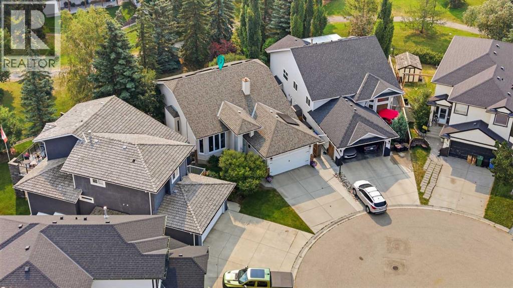 427 Douglas Ridge Mews SE, Calgary, Alberta  T2Z 2M4 - Photo 40 - A2332822