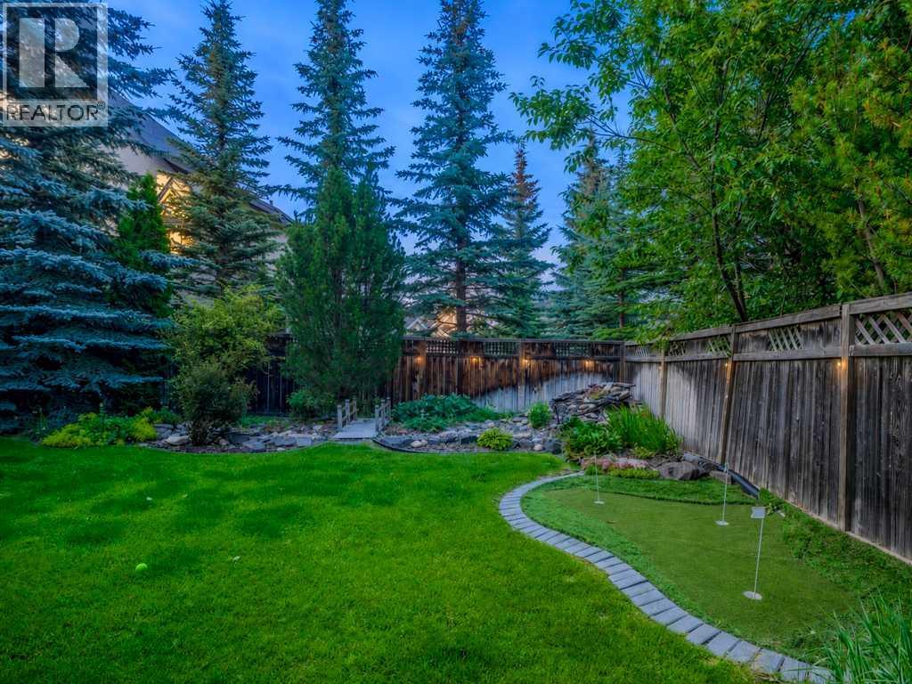 10 Aspen Ridge Way SW, Calgary, Alberta  T3H 5M3 - Photo 6 - A2333239