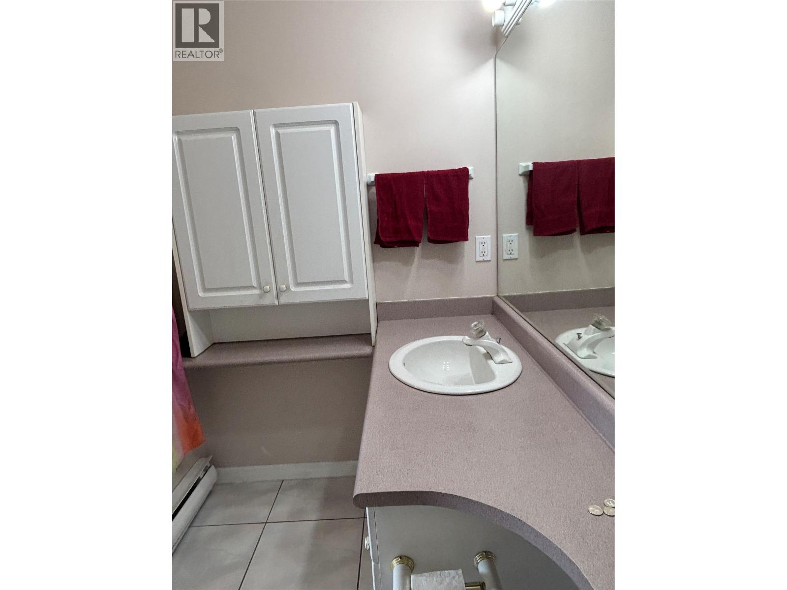 3221 Centennial Drive Unit# 401, Vernon, British Columbia  V1T 2T8 - Photo 10 - 10395191