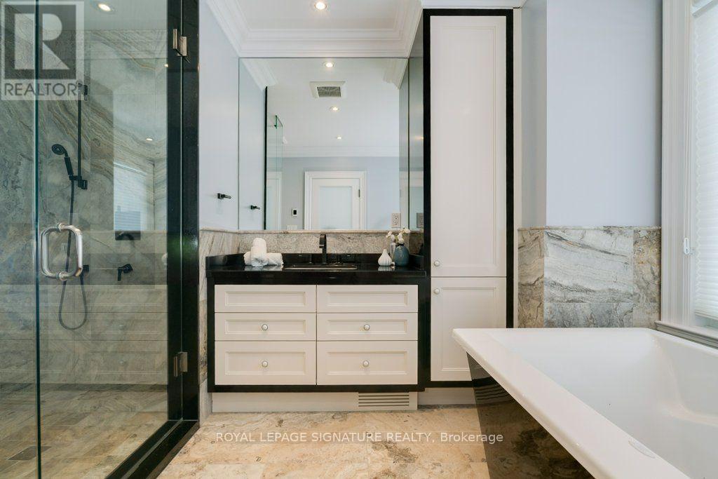 15 Sulkara Court, Toronto, Ontario  M4A 2G8 - Photo 13 - C13611072
