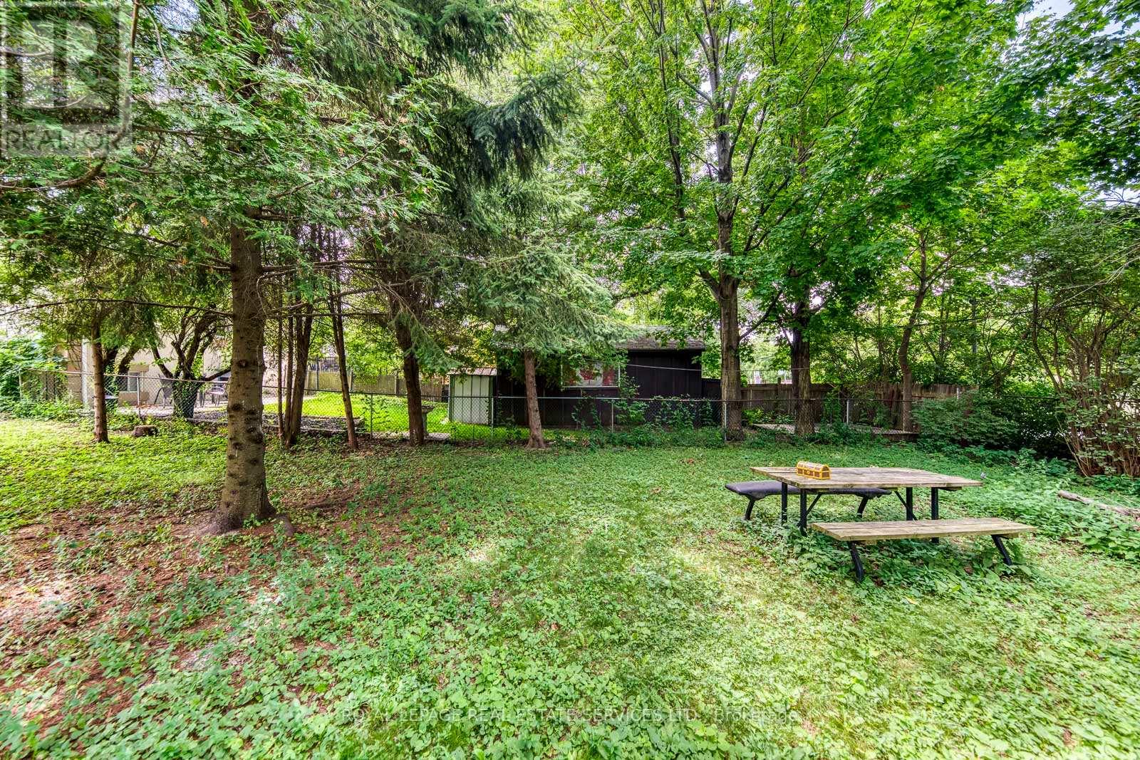 10 Thatcher Avenue, Toronto, Ontario  M1M 2M2 - Photo 23 - E13636132