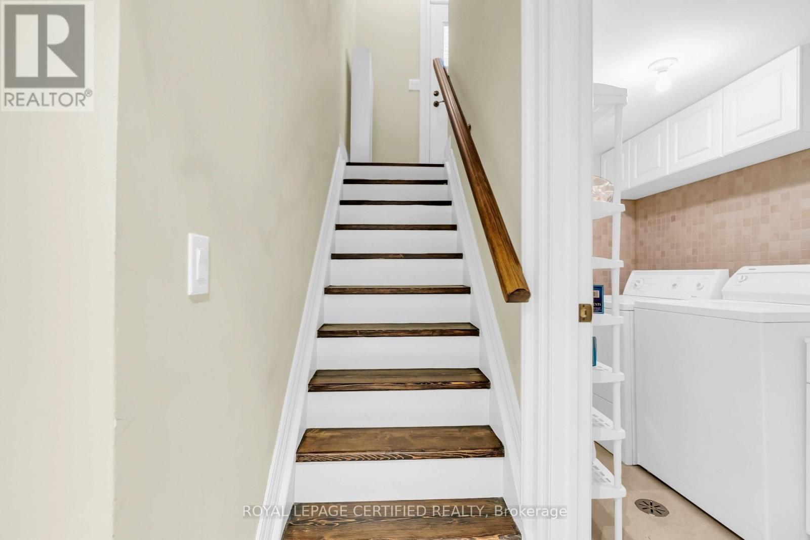 3650 Baird Court, Mississauga, Ontario  L5L 4T4 - Photo 32 - W13635802