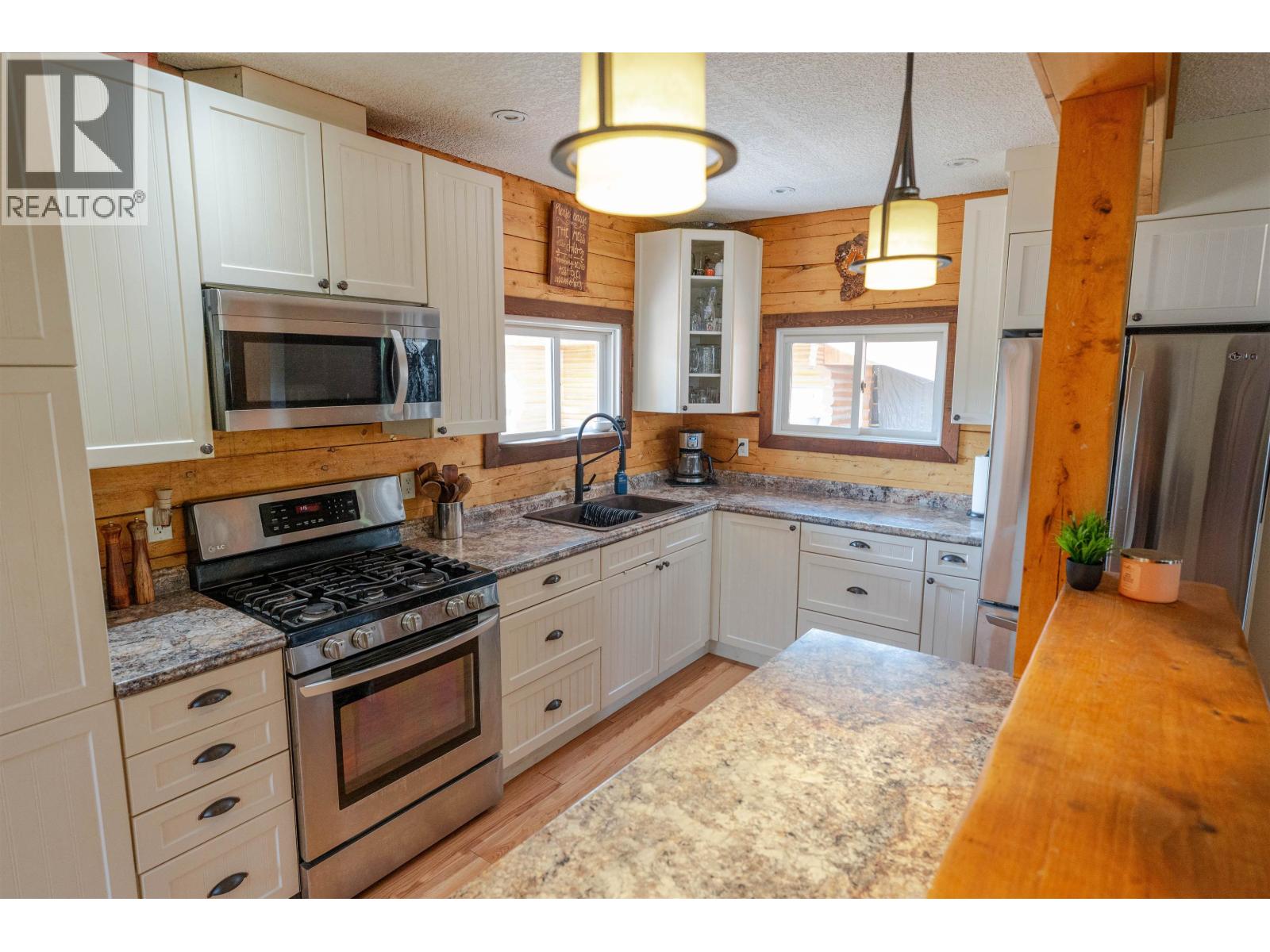 14246 Evergreen Sub, Fort St. John, British Columbia  V1J 4M7 - Photo 5 - R3152155