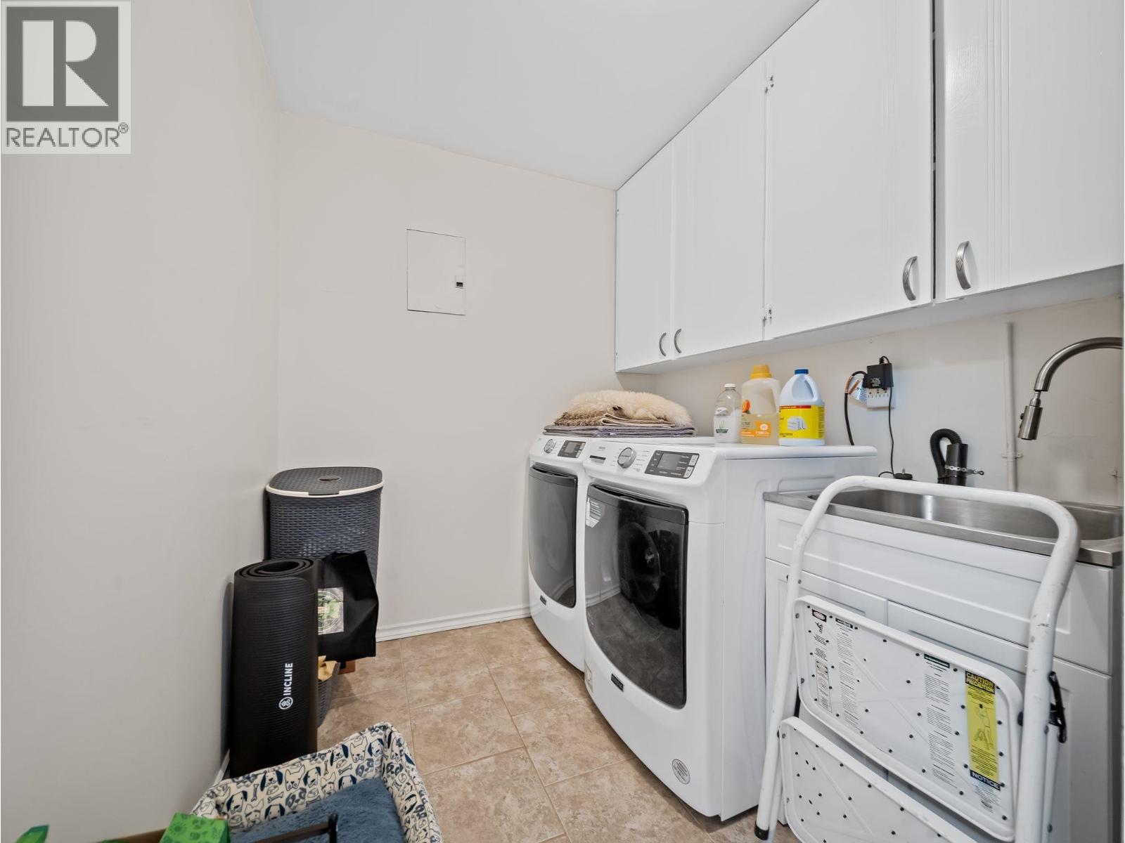 667 Cypress Street, Coquitlam, British Columbia  V3J 6L3 - Photo 29 - R3151586