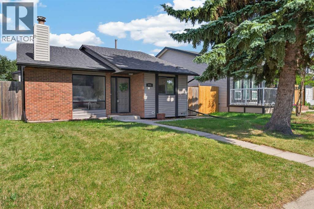 258 Summerwood Place SE, Airdrie, Alberta