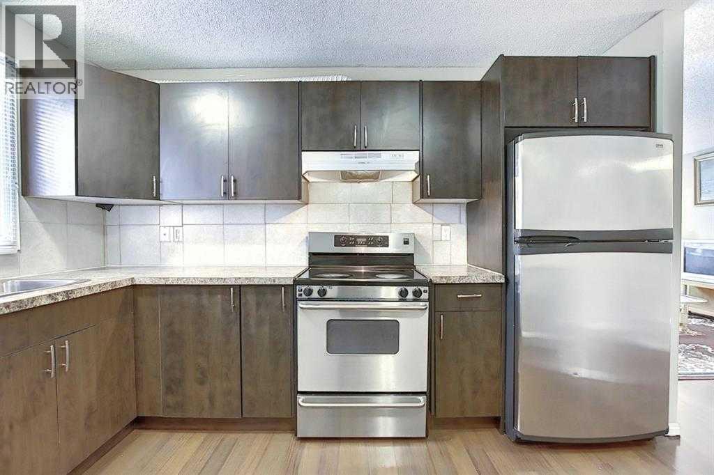 164 Faldale Close NE, Calgary, Alberta  T3J 1V9 - Photo 5 - A2333140