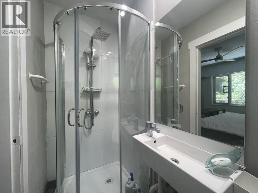 6570 Madrona Crescent, West Vancouver, British Columbia  V7W 2J8 - Photo 14 - R3152173