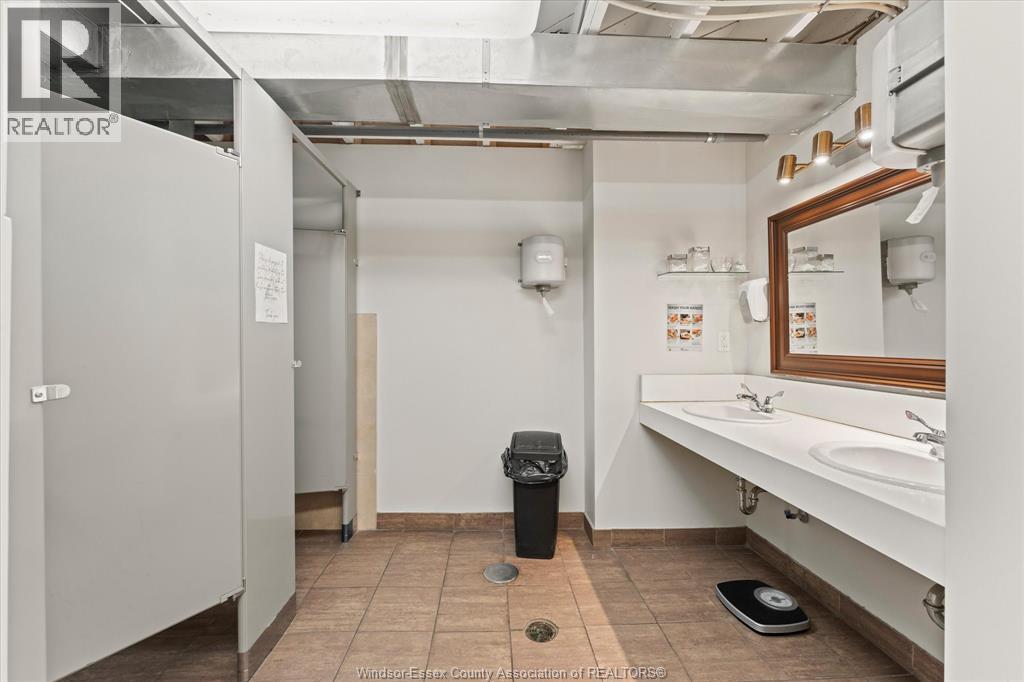 1623 Wyandotte Street East Unit# 3, Windsor, Ontario N8Y 1C8 - Photo 29 - 26018817